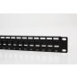 Üres 19" UTP keystone patch panel, 24 portos