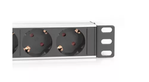 Digitus 4 aljzatos 10" rack PDU