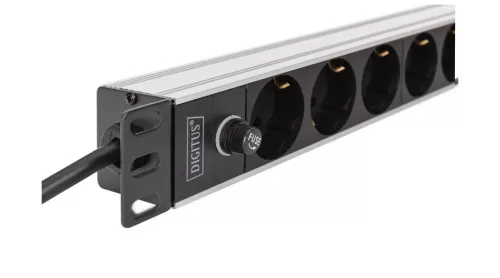 Digitus 9 aljzatos 19" rack PDU C14