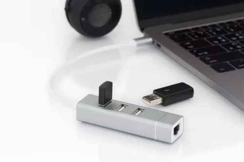 Digitus DA-70253 USB Type-C 3-Port Hub + Fast Ethernet LAN Adapter