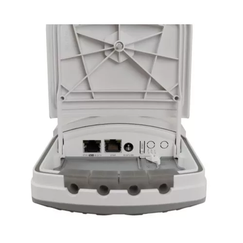 Mikrotik wAP ax LTE7 kit Access Point White
