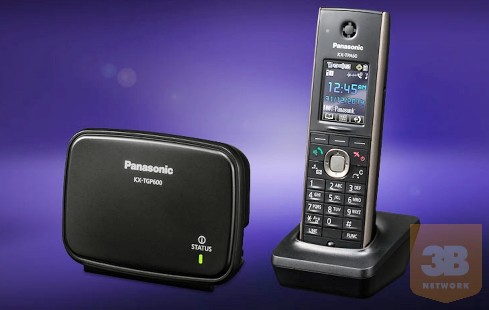 Panasonic KX-TGP600CEB SIP DECT telefon, 8 SIP vonal, színes kijelző, 500 mem., bőv., PoE