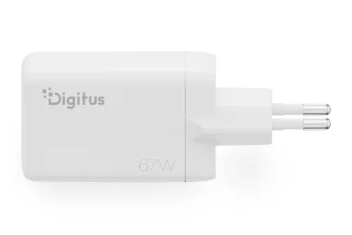 DIGITUS DA-10303 2xUSB-C 1x USB-A GaN II 67W fehér gyorstöltő adapter