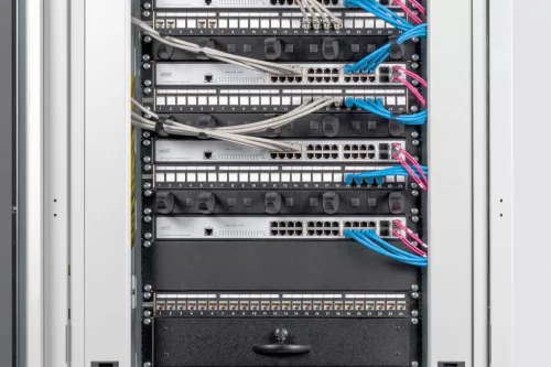 DIGITUS DN-19 BPN-02-SW 19" 2U fekete vakpanel