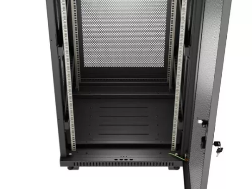 Lanberg FF01-6624-23BL 19" 24U SZÉL:600mm MÉLY:800mm MAG:1320mm lapraszerelt LCD hálós fémajtós fekete álló rack szekrény