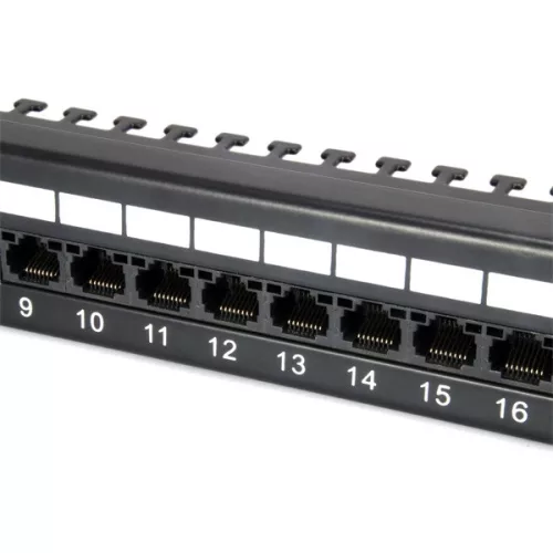 Equip Patch panel - 135425 (24 port, Cat6, árnyékolatlan, fekete)