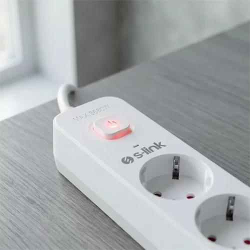 S-Link Túlfeszültségvédő - SPG501S (1,5m, 750 Joule, 16A, 3680W, 5db schuko, fehér)